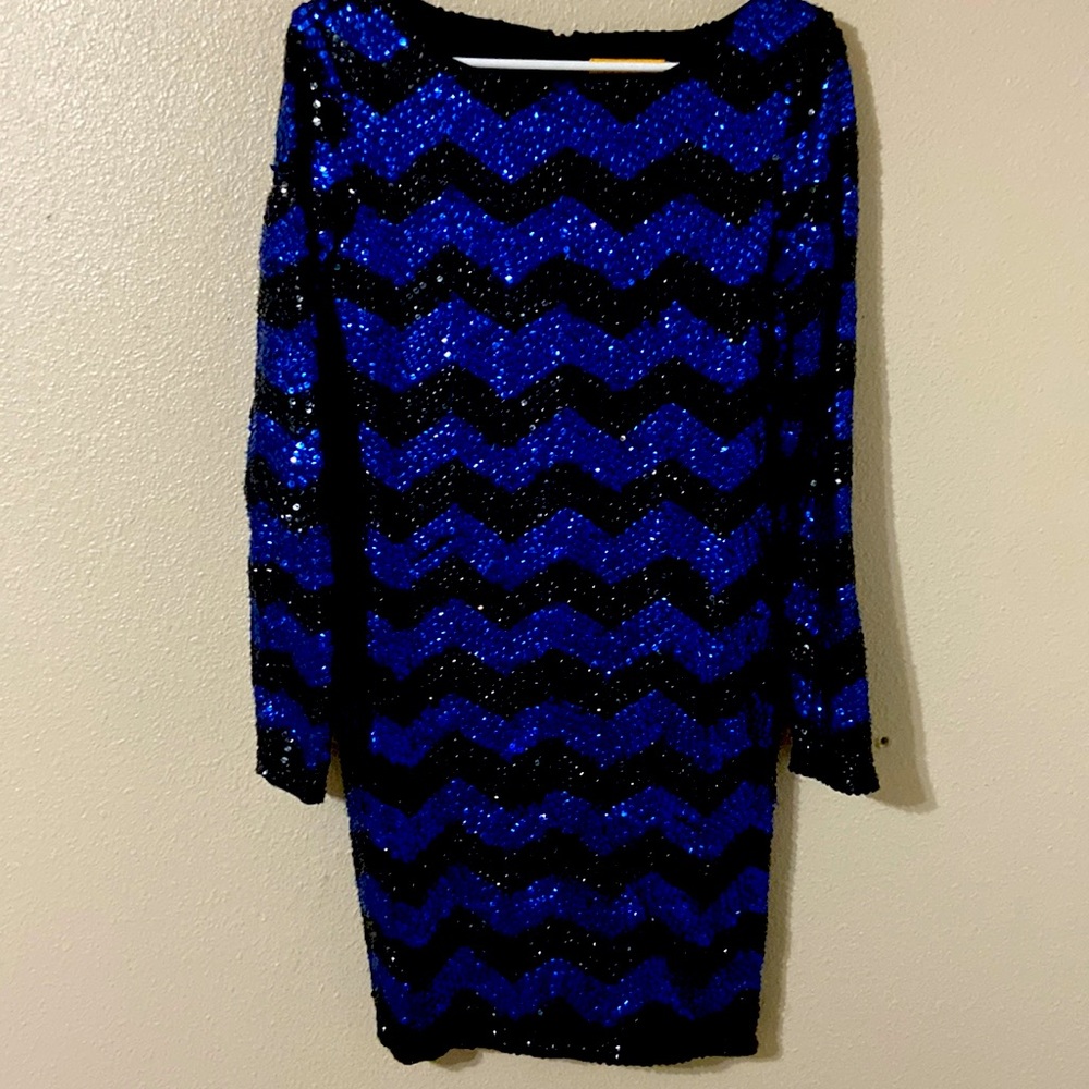 Alice & Olivia sequin dress size small